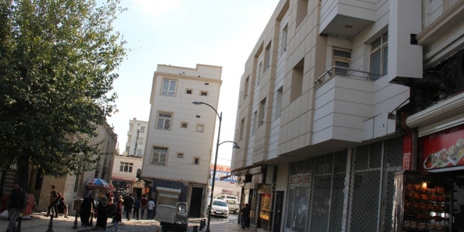 Divan yolu yeni görünümüne kavuşuyor