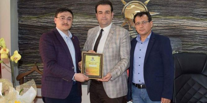 MİDDER’den AK Parti’ye ziyaret