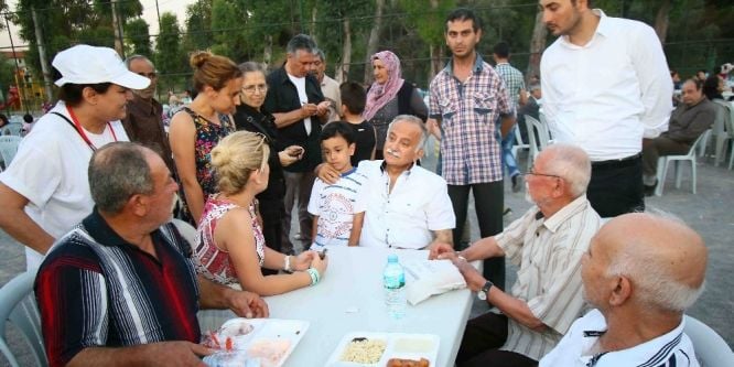 Bayraklı’da 6 noktaya iftar çadırı kurulacak
