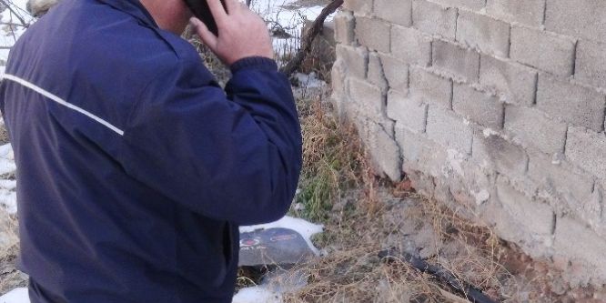 Aksaray’da boş arazide tüfek bulundu