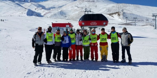 Aydınlı kayakçılardan çifte başarı sevinci