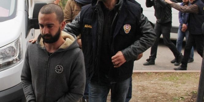 Devlet büyüklerine hakaret ettikleri ileri sürülen 6 kişi adliyeye sevk edildi