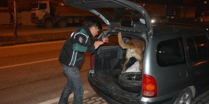 Bursa’da 2 bin 500 polisle huzur operasyonu yapıldı