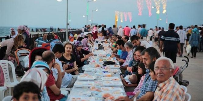 İskenderun’da Ramazan boyunca iskelede iftar sofrası kurulacak