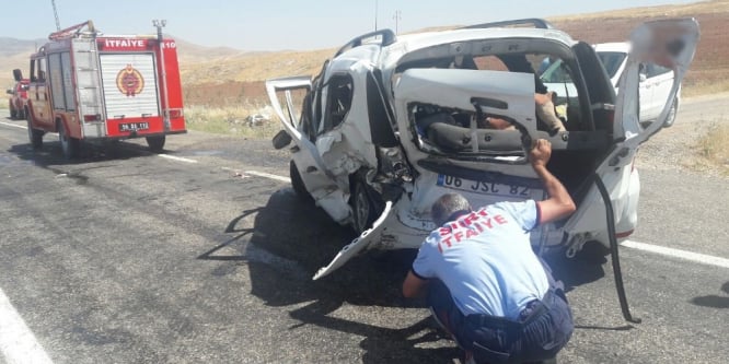 Siirt’te trafik kazası: 1 ölü, 4 yaralı