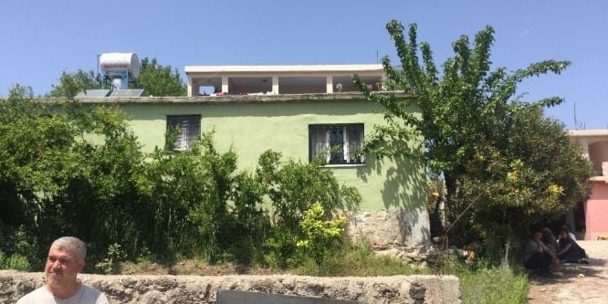 Adana’da korkunç vahşet: Kardeşlerini ve yengelerini öldürdü