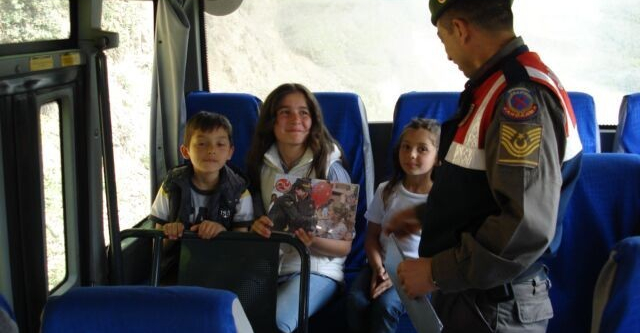 Jandarma göz açtırmıyor