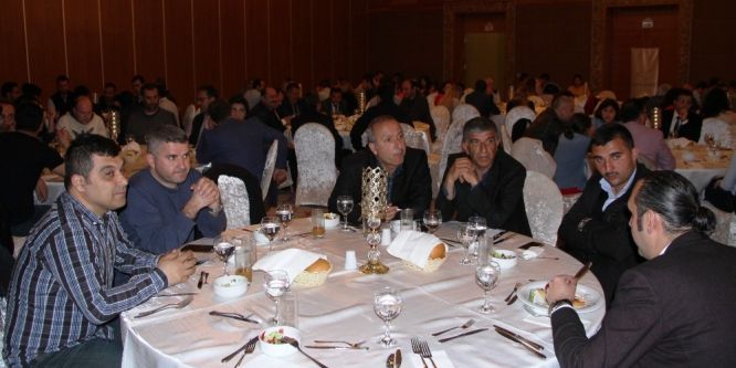 Van’da veteriner hekimlere çifte kutlama