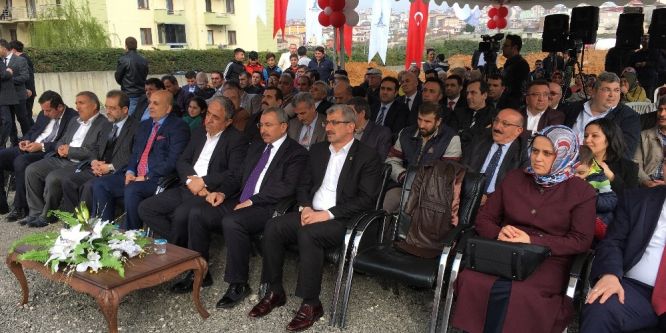 Sancaktepe’de 40 derslik yeni bir okulun temeli atıldı