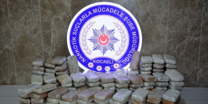 Yolcu otobüsünde 110 kilogram eroin yakalandı