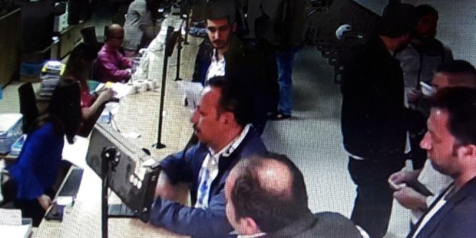 Film gibi senaryo kuran oto dolandırıcıları yakalandı
