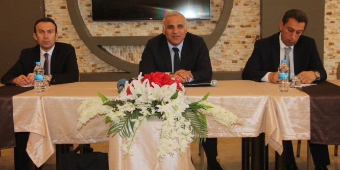 Vali Zorluoğlu Sivrice’de istişarede bulundu