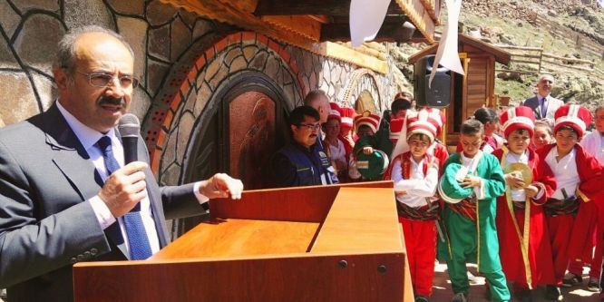 Altunhisar’da 1 buçuk milyon ağaç dikildi