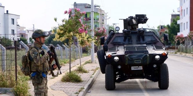 İzmir’de PKK/KCK operasyonu: 1 gözaltı