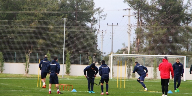 Antalyaspor çıkışını devam ettirmek istiyor