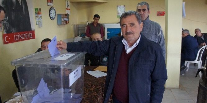 Lapseki’de muhtarlık seçimi