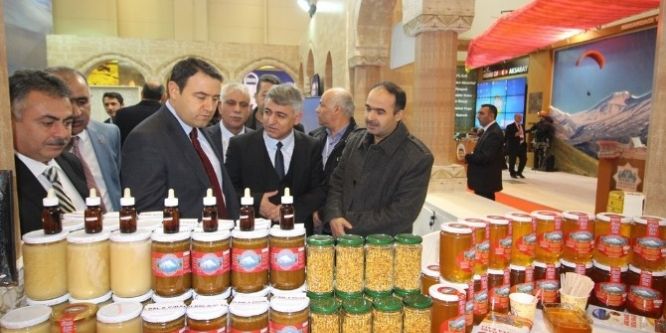 Ağrı EMITT Fuarı’nda