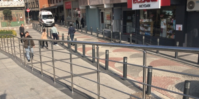 Not bırakan emekli albay, başına sıkarak intihar etti