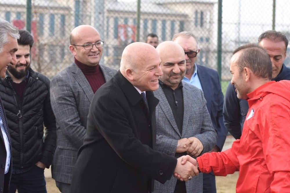 Dadaşlar’da Akhisar mesaisi 