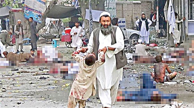 DAEŞ, Afganistan’ı kana buladı: 33 ölü