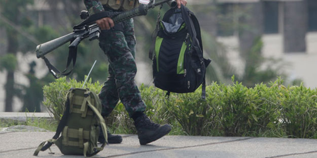 DAEŞ Filipinler'de ortaya çıktı! 8 ölü