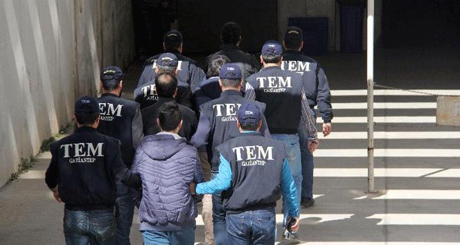 DAEŞ il sorumlusu ve 2 canlı bomba yakalandı