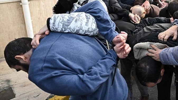 DAEŞ ile FETÖ arasındaki benzerlik ne? O detay dikkat çekti