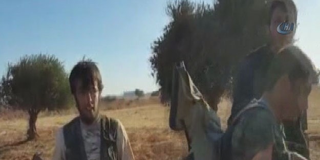 DAEŞ Türkiye sınırındaki köylere saldırıyor!