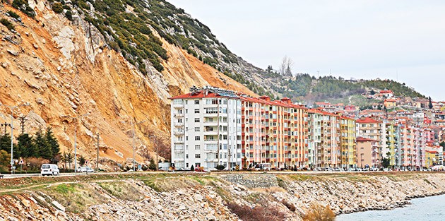 ‘Dağ yürürse’ korkusu