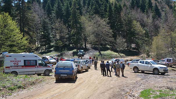 Dağlık alanda ailenin kaza yaptığı iddiası kenti ayağa kaldırdı