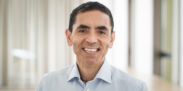 Daha gizemi çözülmeden... Biontech'in sahibi Uğur Şahin'den ilginç iddia: Koronavirüs aşısını birkaç saatte yaptım