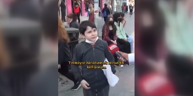 Daha küçücükken beyinlerini böyle yıkıyorlar!