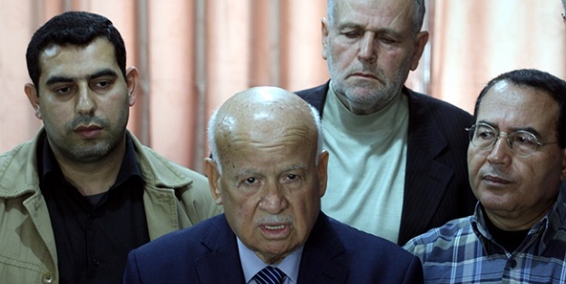 'DAİŞ Filistinlileri canlı kalkan olarak kullanıyor'