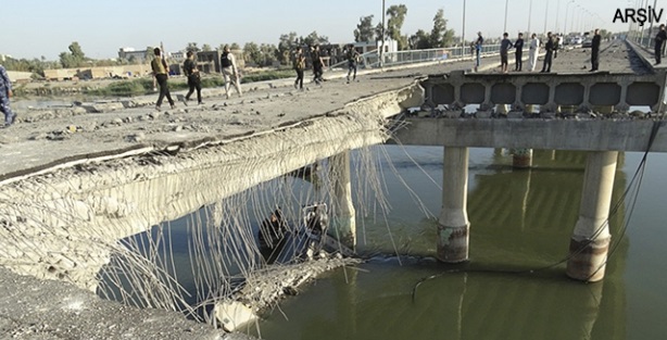 DAİŞ köprüyü havaya uçurdu