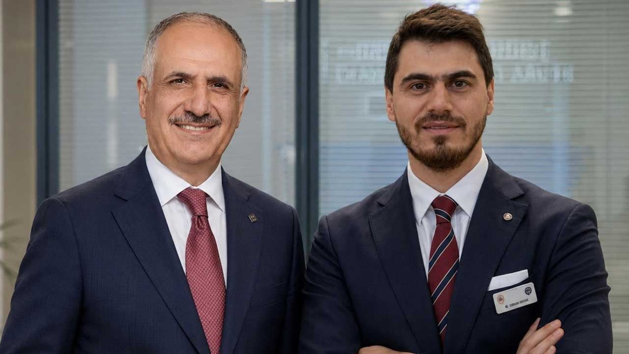 Damadı tutuklanan bakan yardımcısı emekliye ayrıldı