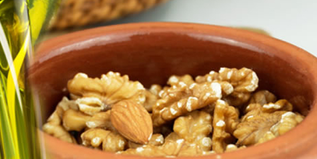 Damarları gençleştiren muhteşem üçlü: Güzel bunlar, cilde can verdi! Zengin vitamin deposu çıktı!