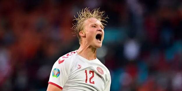 Danimarka Galler'i devirdi