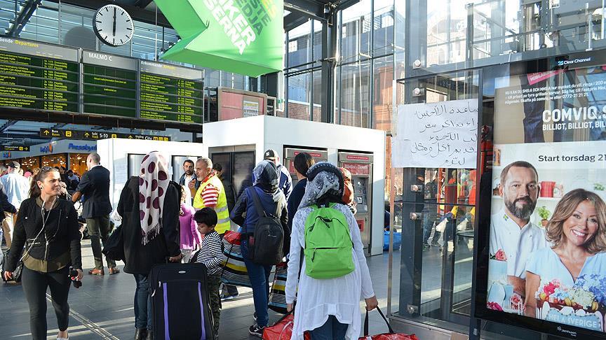 Danimarka ve İsveç sınır kontrollerini sürdürecek