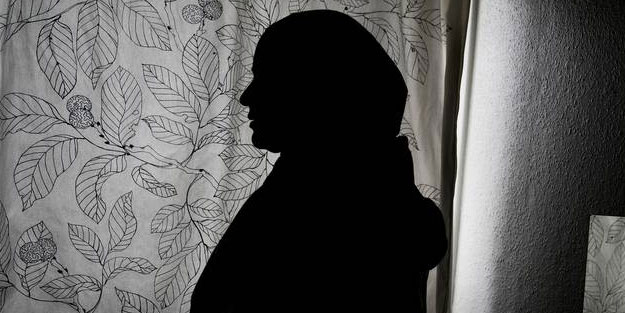 Danimarka'da Müslüman kadına çirkin saldırı