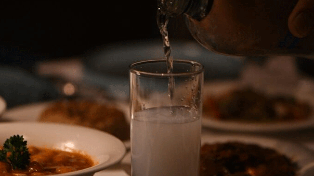 Dansınız da batsın, rakınız da!