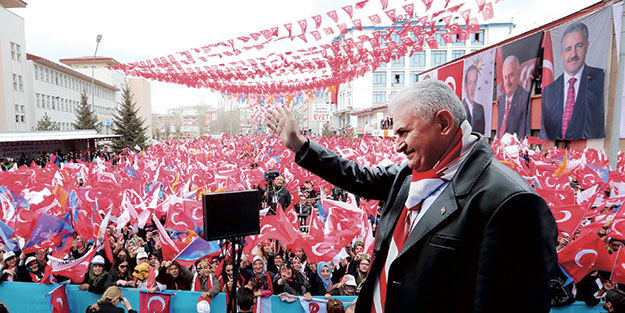 Darbe anayasası çöpe gidecek