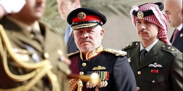 Darbe girişiminin ardından 3 ülke çıktı