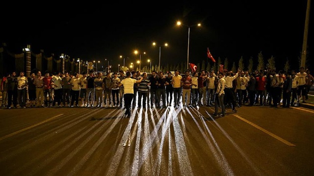 Darbe girişiminin ekonomiye etkisi 'mikro' kaldı