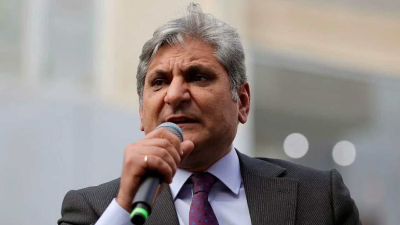 Darbe hevesi kursağında kalan amirallere sahip çıkıp Erdoğan’ı tehdit etmişti! CHP’li Aykut da yolsuzluktan alındı