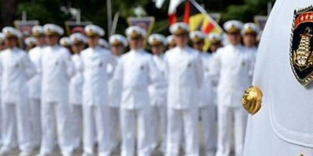 Darbe imalı bildiriye beraat
