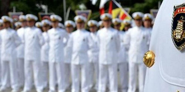 Darbeci amirallerin alçak bildirisinde İYİ Parti izi