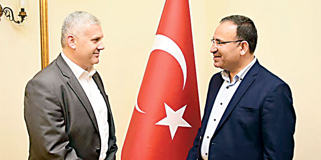 Darbeci askerlere sivil cezaevi yolu