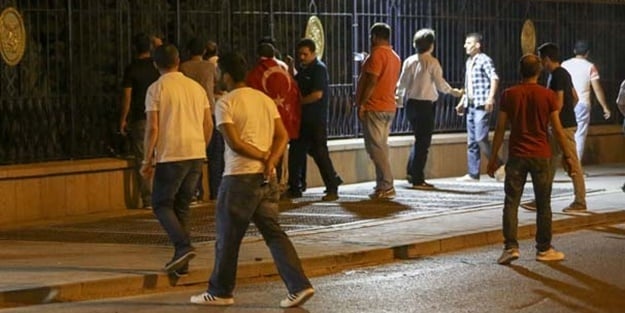 Darbeci Binbaşı böyle teslim oldu!