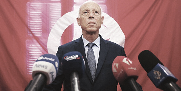 Darbeci diktatörün laiklik hayali gerçek oldu! 