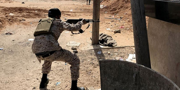 Darbeci Hafter milisleri şimdi de doktorları hedef almaya başladı